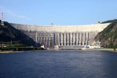 Более  10 млрд. кВт/ч  выработал Саяно-Шушенский гидроэнергокомплекс в I полугодии этого года